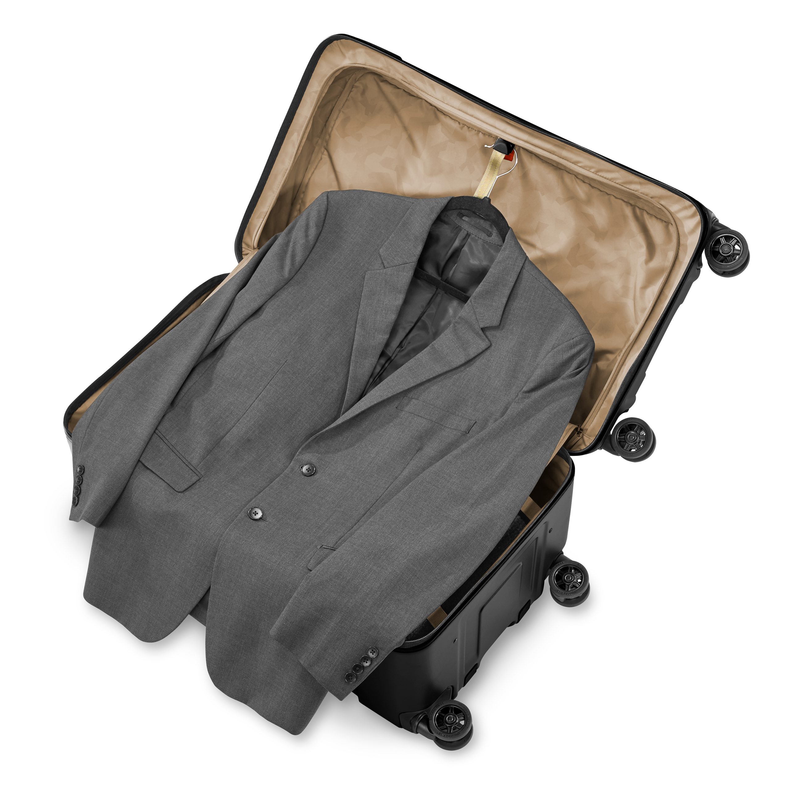 briggs and riley medium trunk spinner