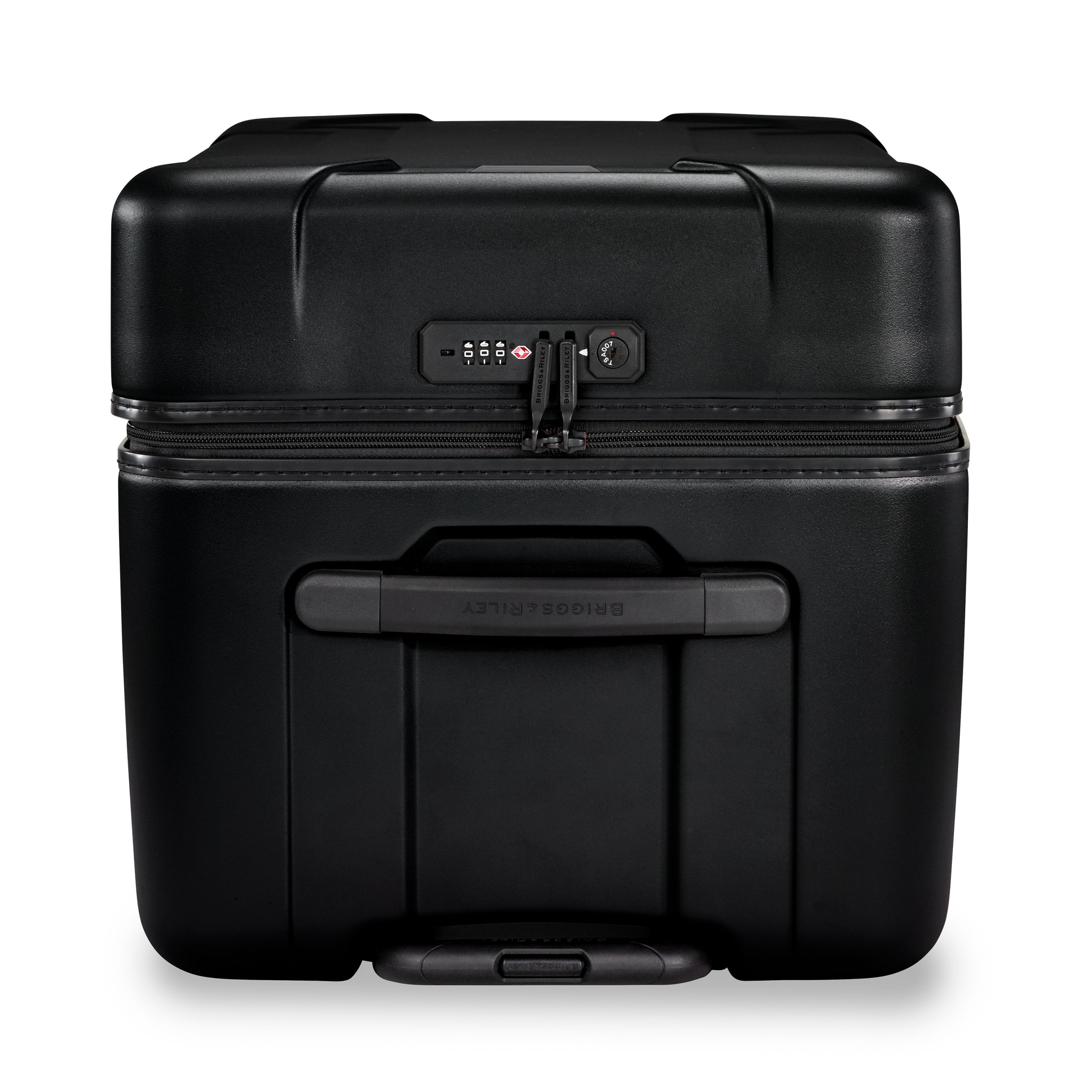 medium hardside trunk spinner